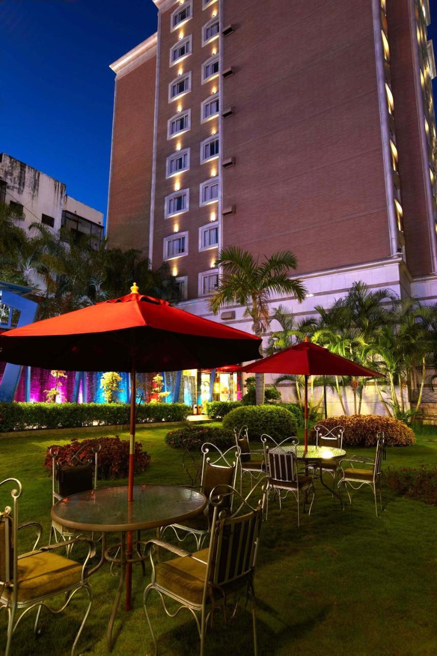 Hualien Charming City Hotel Экстерьер фото
